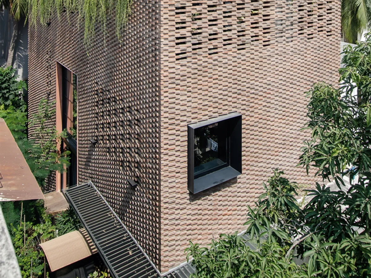 Aarjav House