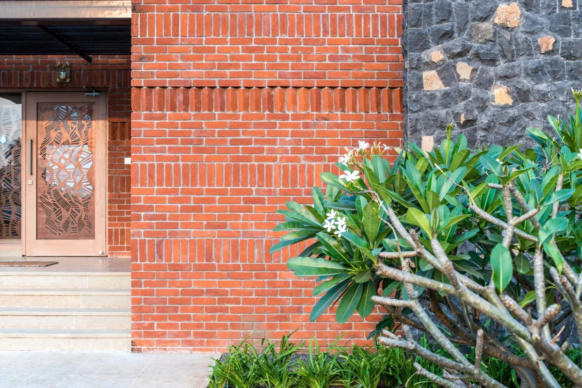 Exterior Facade perspective 3