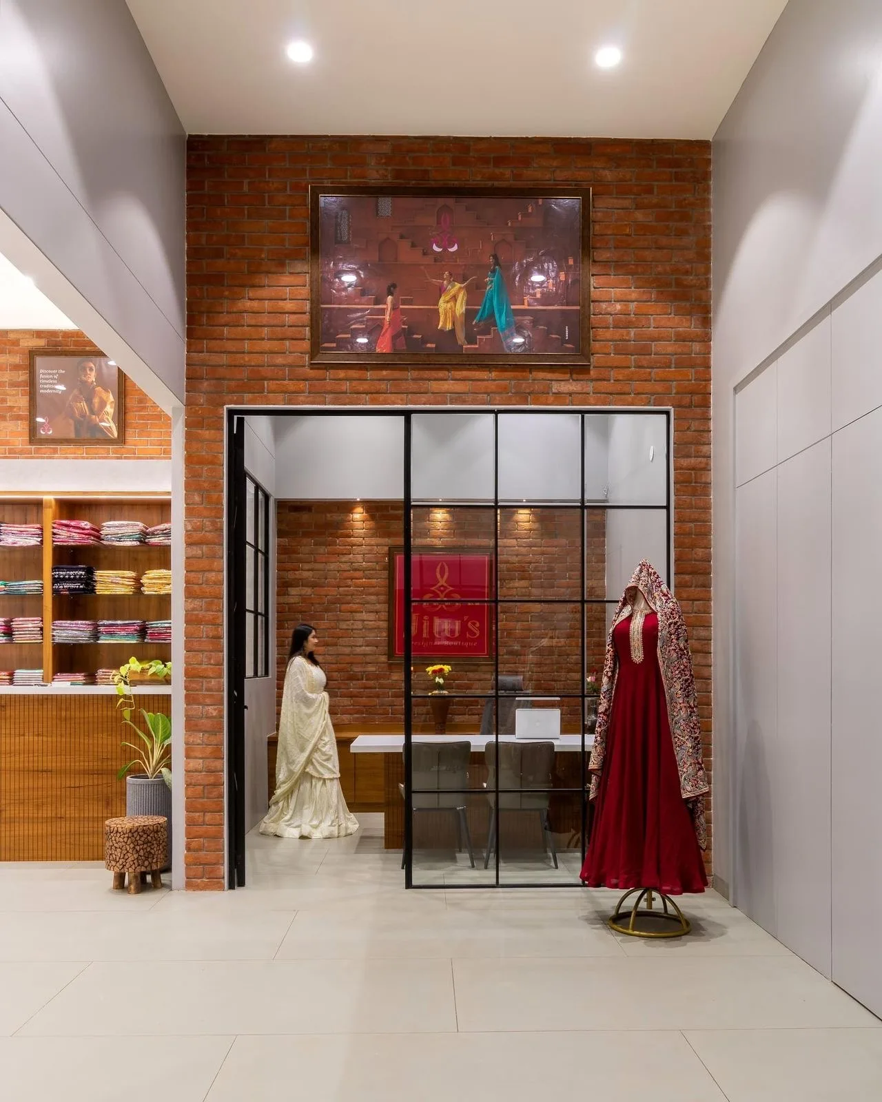Jitu's Boutique perspective 3