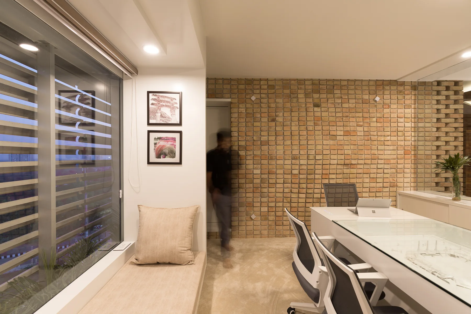 Office Interior perspective 3