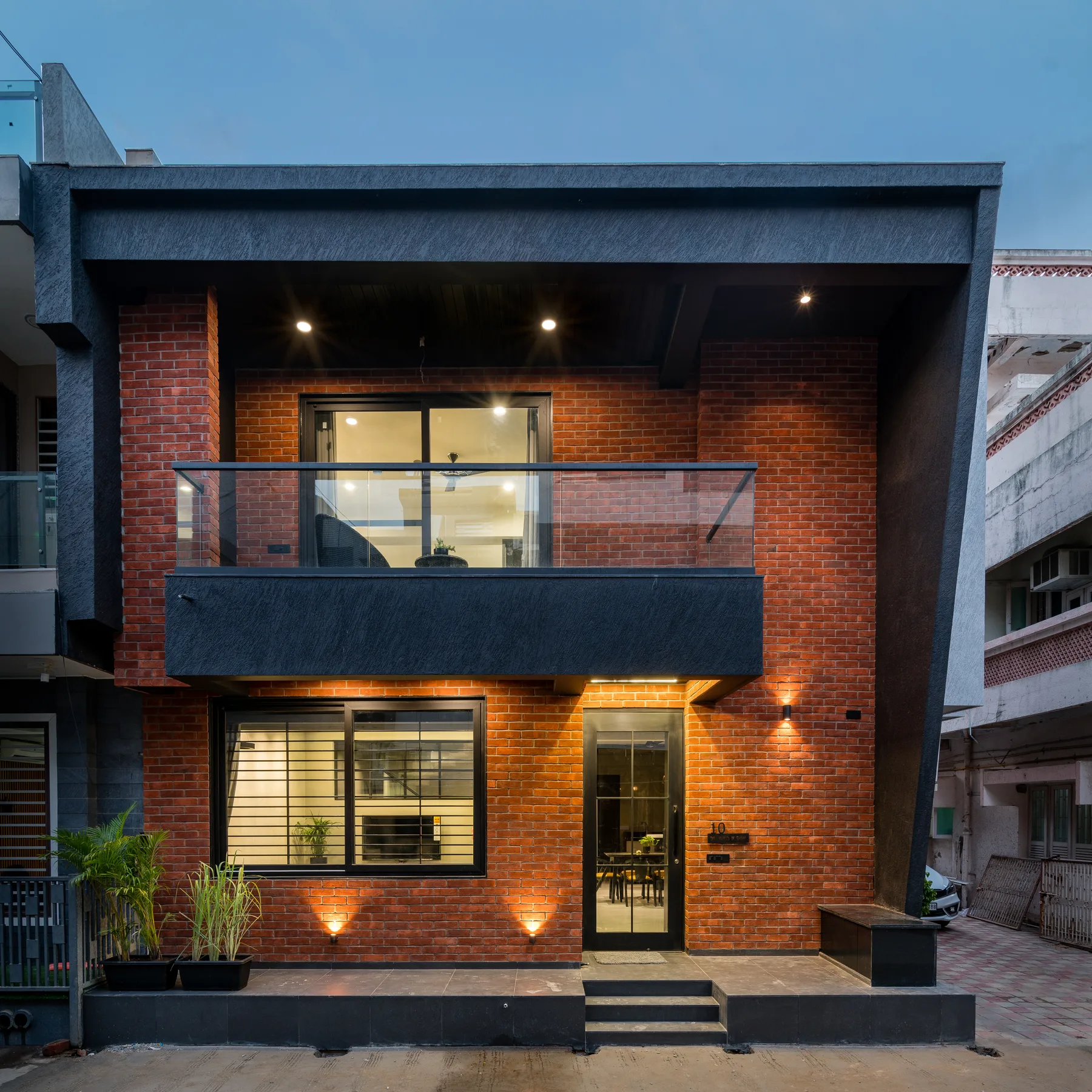 Exterior Facade perspective 1