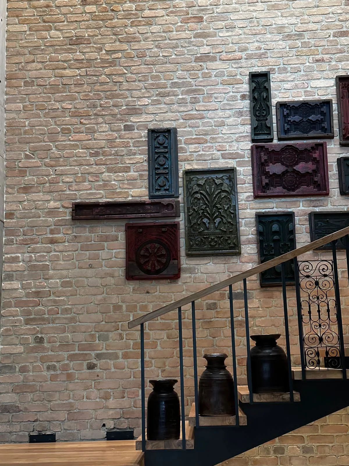 Interior Wall perspective 1