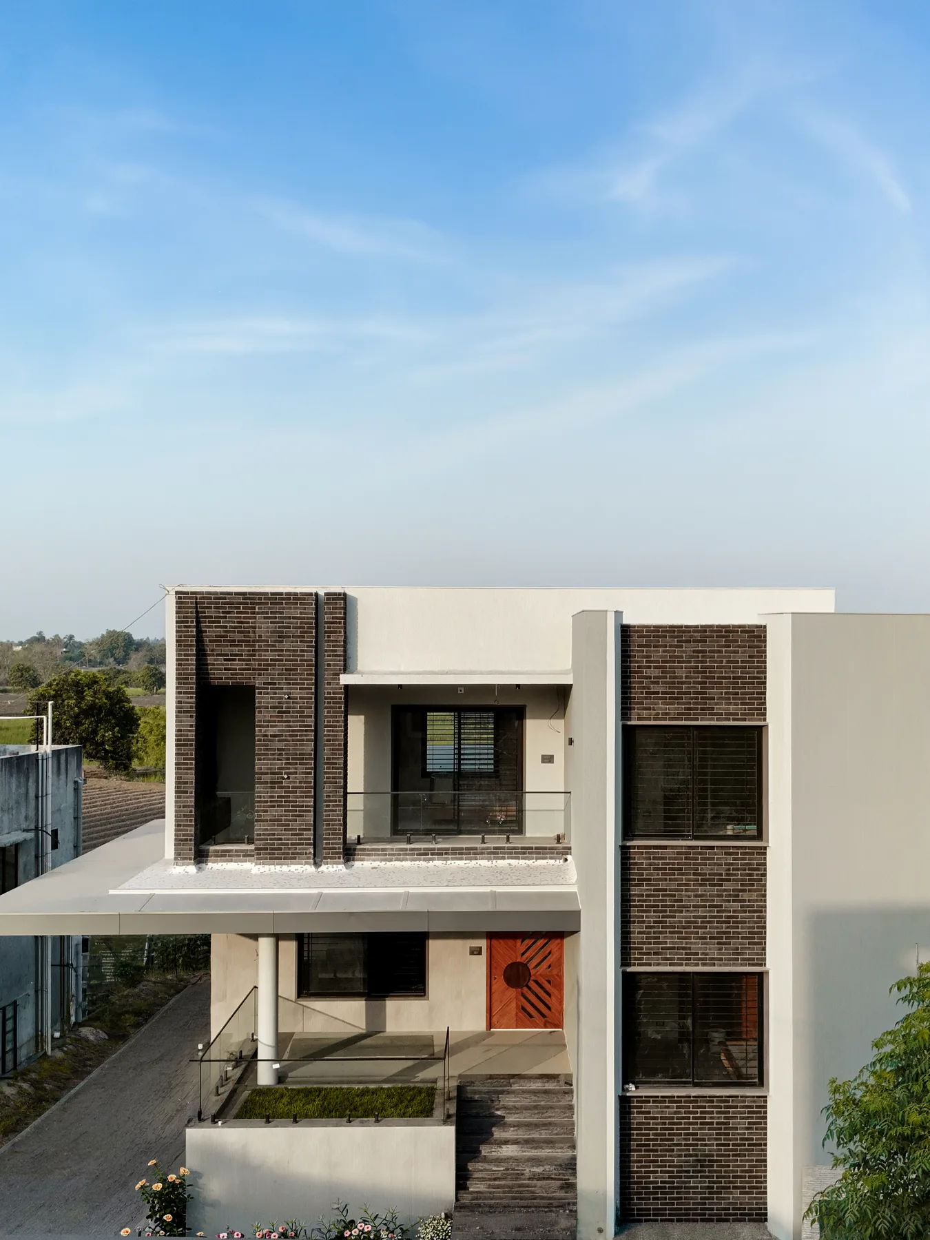 Grey Brick House perspective 3