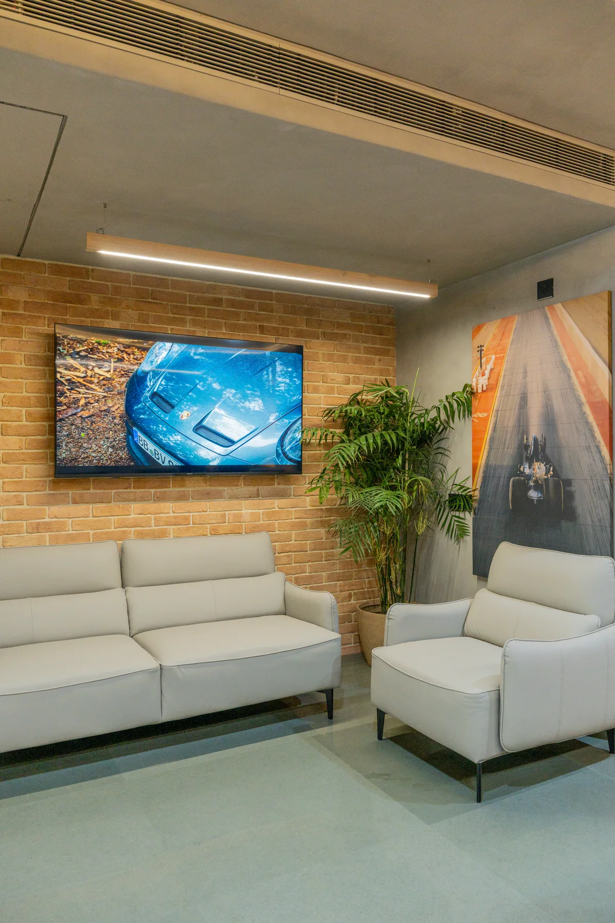Harnish Amin Office perspective 1